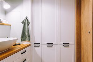 Why Shaker Cabinets are a Popular Choice for Bathroom Remodels