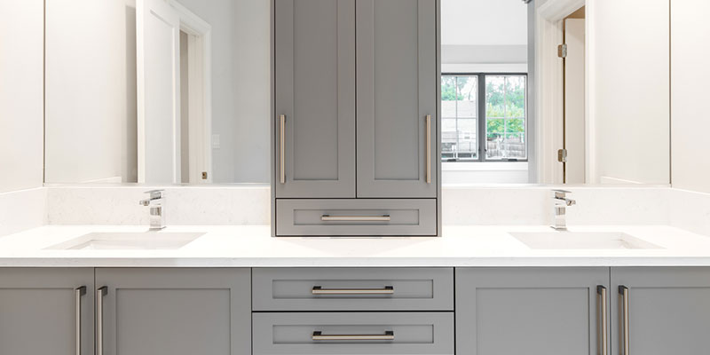 How to Select the Perfect Bathroom Cabinets For Your Home